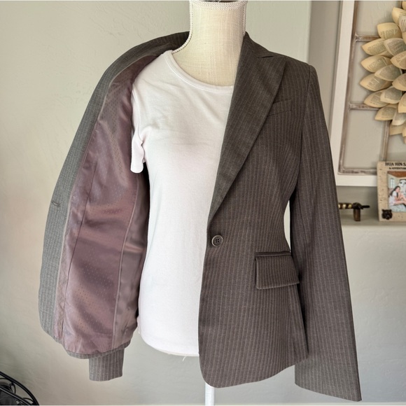 BCBGMAXAZRIA Women's Wool Blend One Button Gray Blazer Size M - Picture 2 of 13
